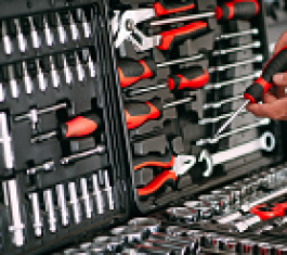 Dụng Cụ Cầm Tay